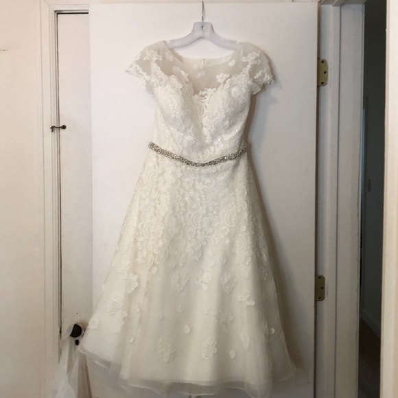 oleg cassini cap sleeve illusion wedding dress